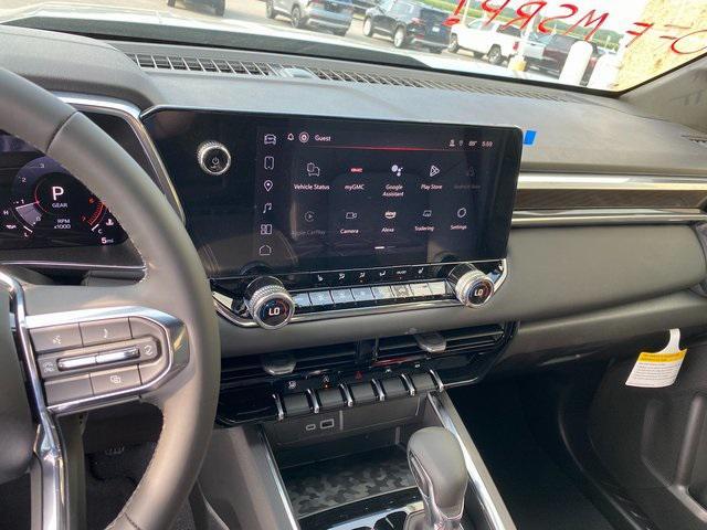 new 2025 GMC Canyon car, priced at $48,670