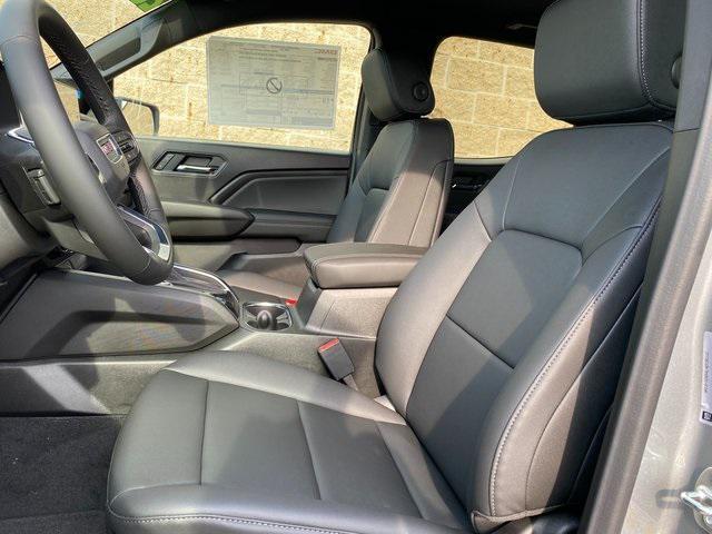 new 2025 GMC Canyon car, priced at $48,670