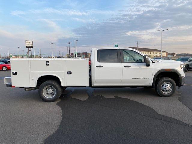 new 2024 GMC Sierra 3500 car, priced at $66,143