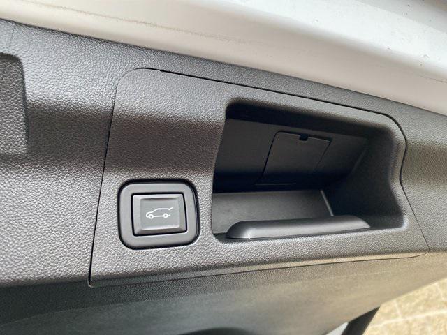 used 2023 GMC Acadia car, priced at $32,435