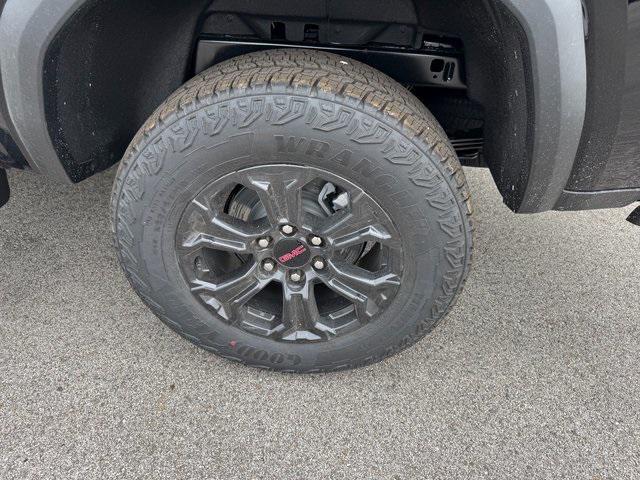 new 2025 GMC Canyon car, priced at $45,820