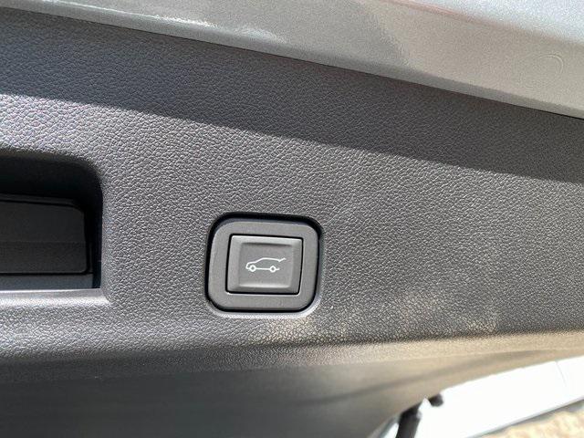 new 2026 GMC Acadia car, priced at $49,525