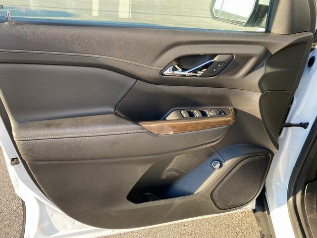 used 2023 GMC Acadia car, priced at $28,244