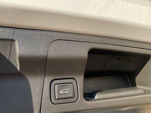 used 2023 GMC Acadia car, priced at $28,244