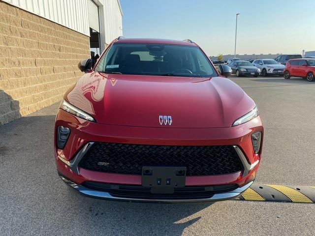 used 2025 Buick Envision car, priced at $35,300