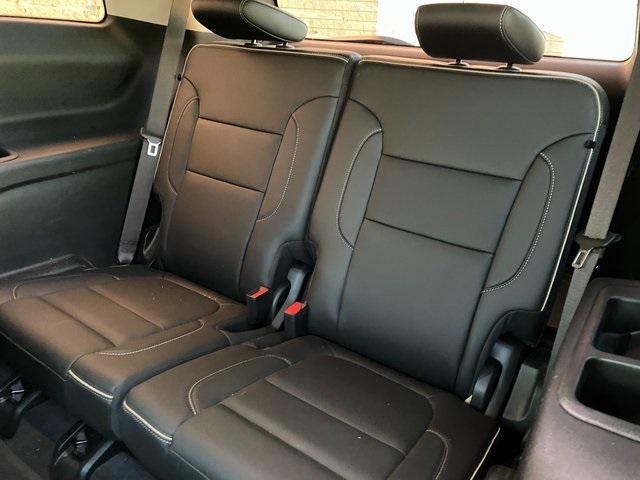 used 2023 GMC Acadia car, priced at $36,950