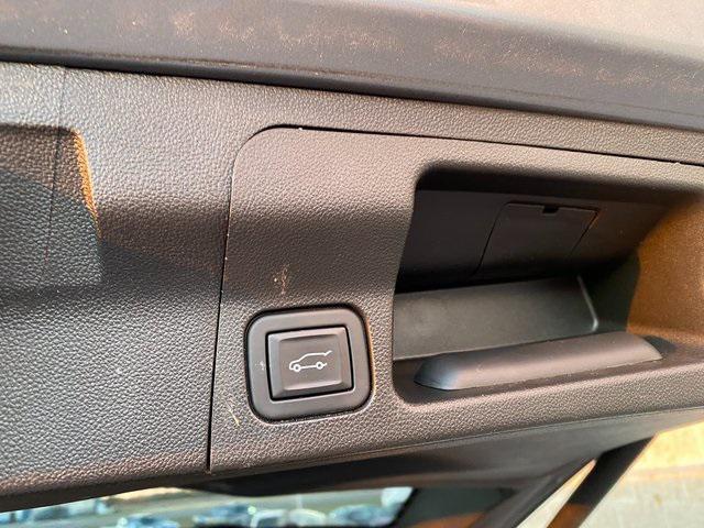 used 2023 GMC Acadia car, priced at $36,950