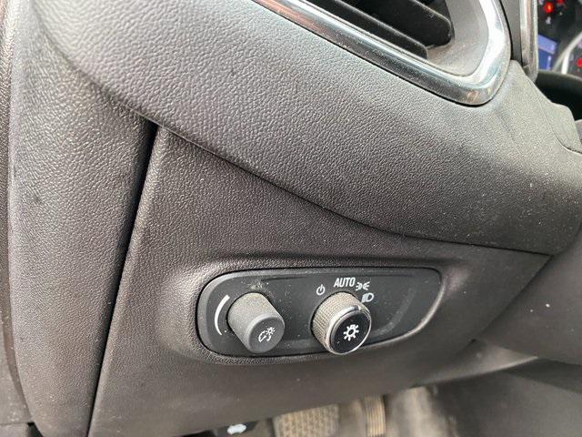 used 2024 Chevrolet Equinox car, priced at $22,895