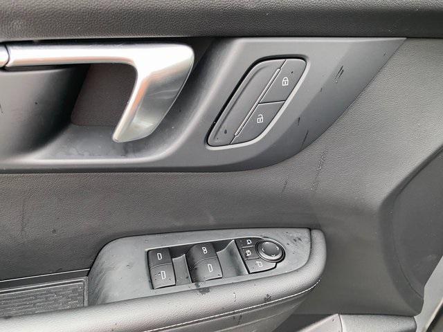 used 2025 Buick Enclave car, priced at $37,950