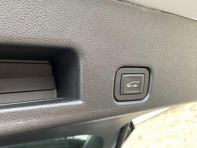 used 2025 Buick Enclave car, priced at $37,950