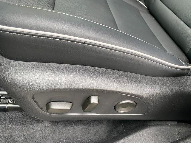 used 2025 Buick Enclave car, priced at $37,950