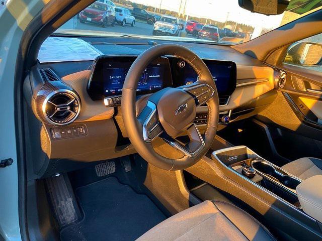 used 2025 Chevrolet Equinox car, priced at $33,950