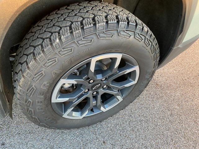 used 2025 Chevrolet Equinox car, priced at $33,950