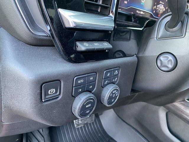 new 2025 Chevrolet Silverado 1500 car, priced at $72,050