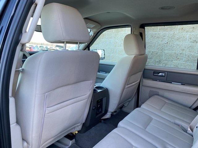 used 2007 Ford Expedition car, priced at $8,995