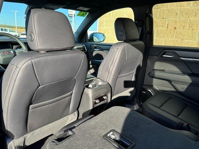 new 2026 GMC Acadia car, priced at $49,525