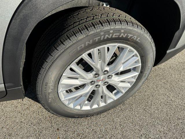 new 2026 GMC Acadia car, priced at $49,525