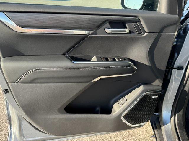 new 2026 GMC Acadia car, priced at $49,525