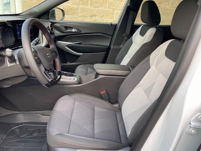 new 2025 Chevrolet Trax car, priced at $24,685