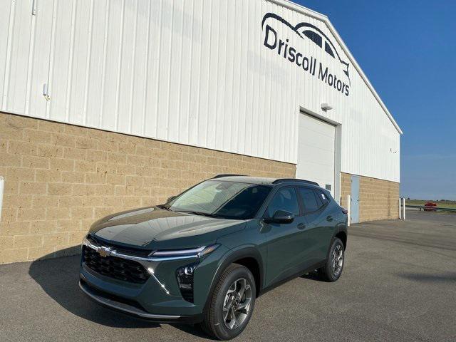 new 2025 Chevrolet Trax car, priced at $25,735