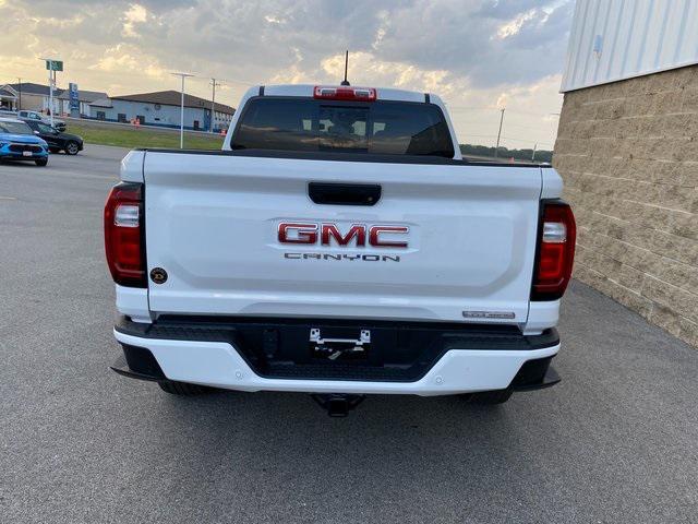 new 2025 GMC Canyon car, priced at $45,325