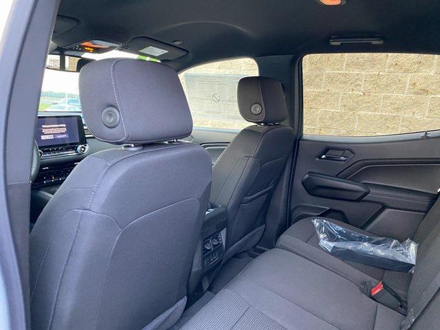 new 2025 GMC Canyon car, priced at $45,325
