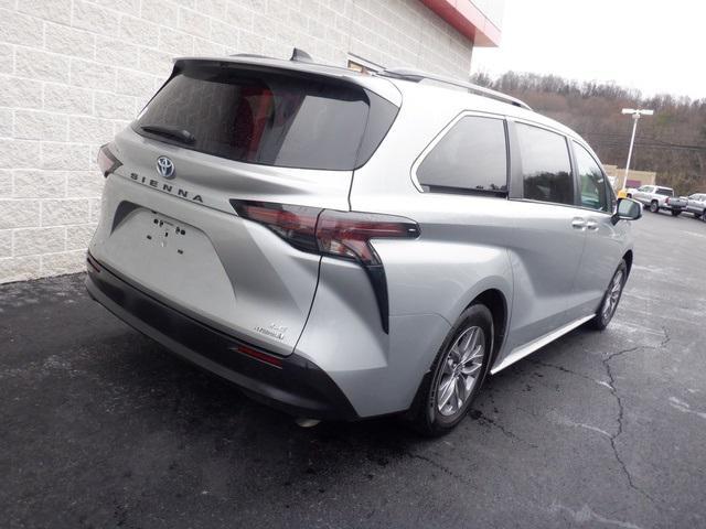 used 2024 Toyota Sienna car, priced at $44,178