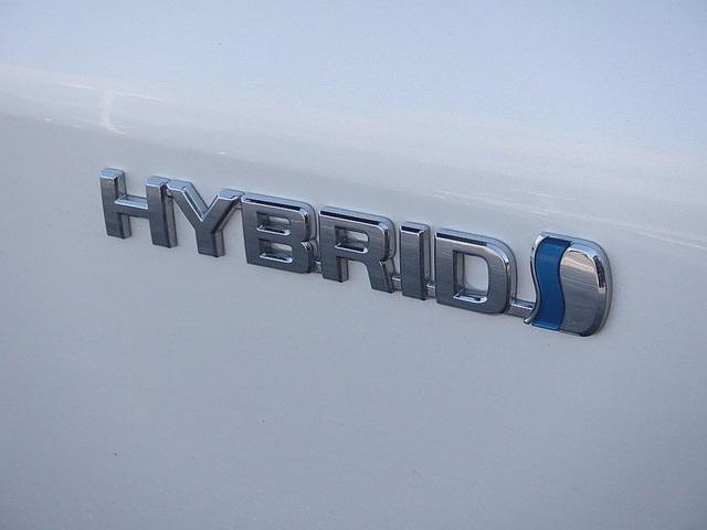 used 2021 Toyota Highlander Hybrid car, priced at $38,954