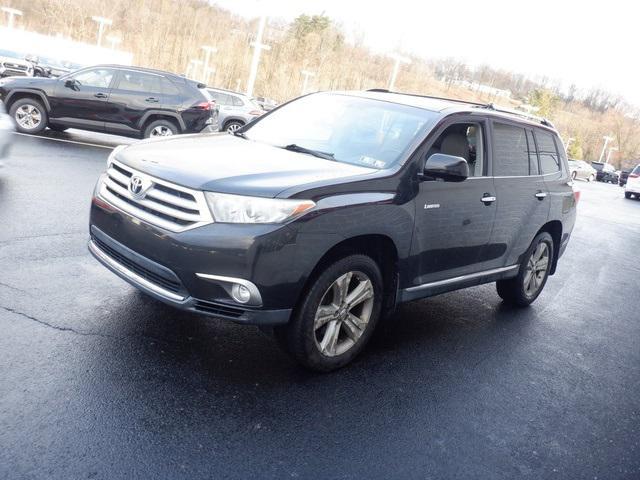 used 2012 Toyota Highlander car, priced at $15,142