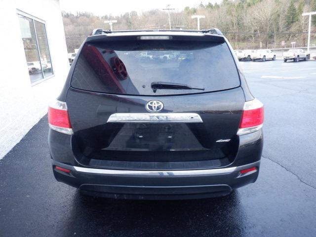 used 2012 Toyota Highlander car, priced at $15,142