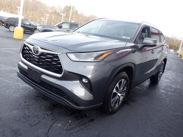 used 2021 Toyota Highlander car, priced at $32,358