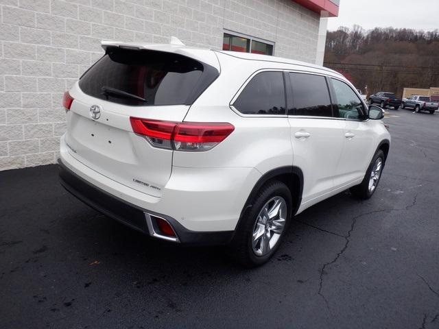 used 2019 Toyota Highlander car, priced at $31,541