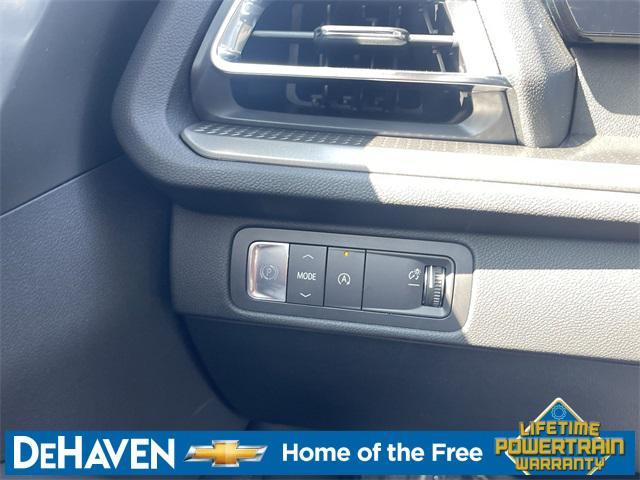 new 2026 Chevrolet Traverse car, priced at $40,190