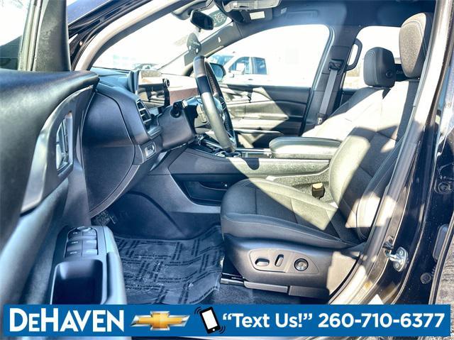 used 2024 Chevrolet Traverse car, priced at $39,988