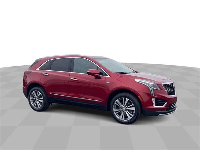 used 2022 Cadillac XT5 car, priced at $28,888