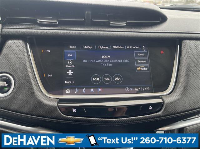 used 2022 Cadillac XT5 car, priced at $28,888