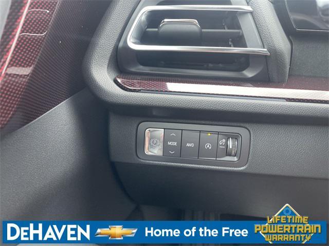 new 2025 Chevrolet Traverse car, priced at $50,320