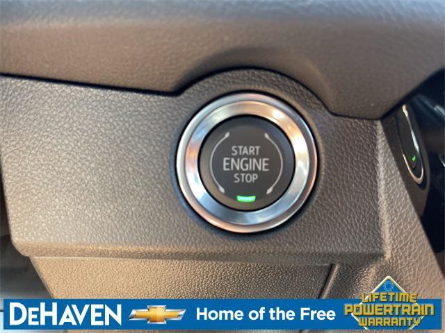 new 2025 Chevrolet Traverse car
