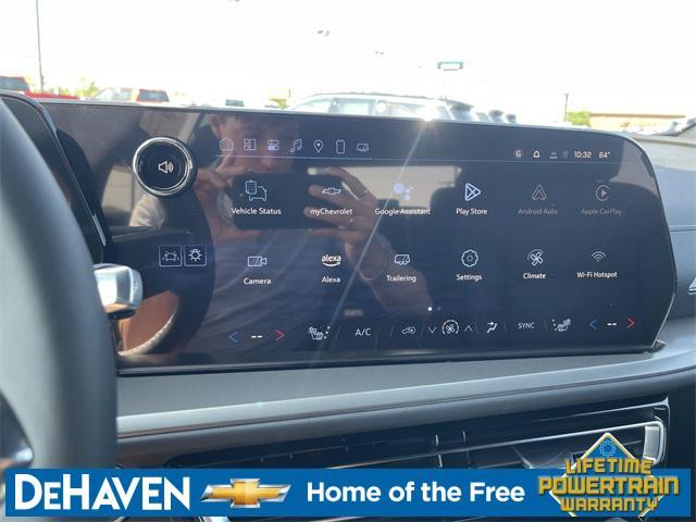 new 2025 Chevrolet Traverse car