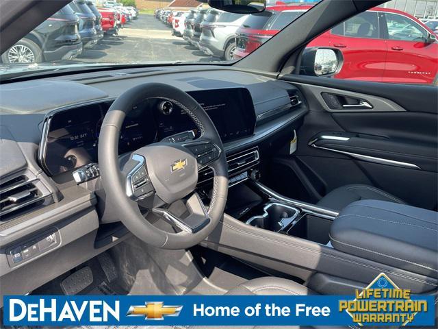 new 2025 Chevrolet Traverse car