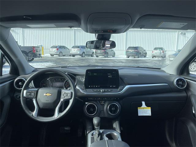new 2025 Chevrolet Blazer car, priced at $40,090