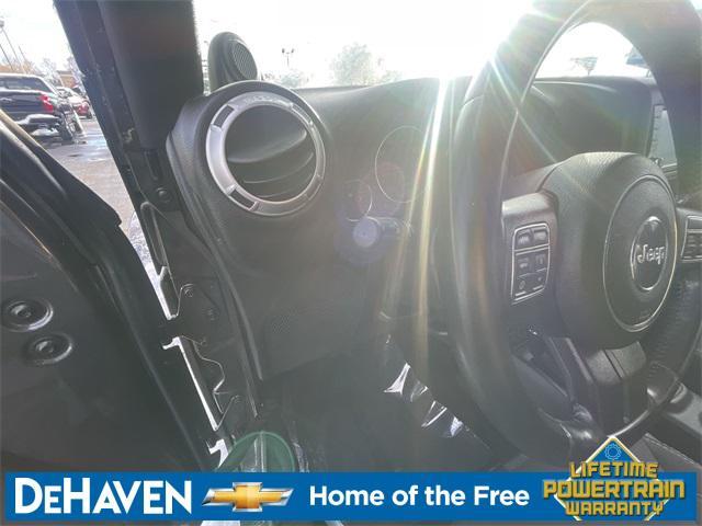 used 2014 Jeep Wrangler Unlimited car, priced at $13,677