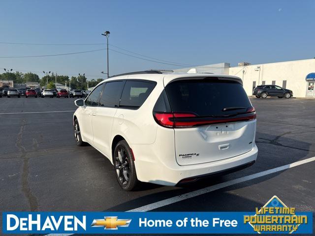 used 2021 Chrysler Pacifica car, priced at $29,968