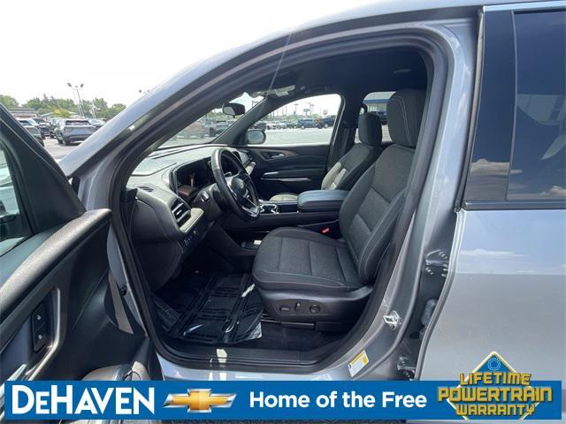 used 2025 Chevrolet Traverse car, priced at $38,449