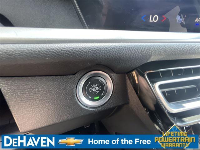 used 2025 Chevrolet Traverse car, priced at $38,449