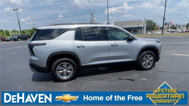 used 2025 Chevrolet Traverse car, priced at $38,449