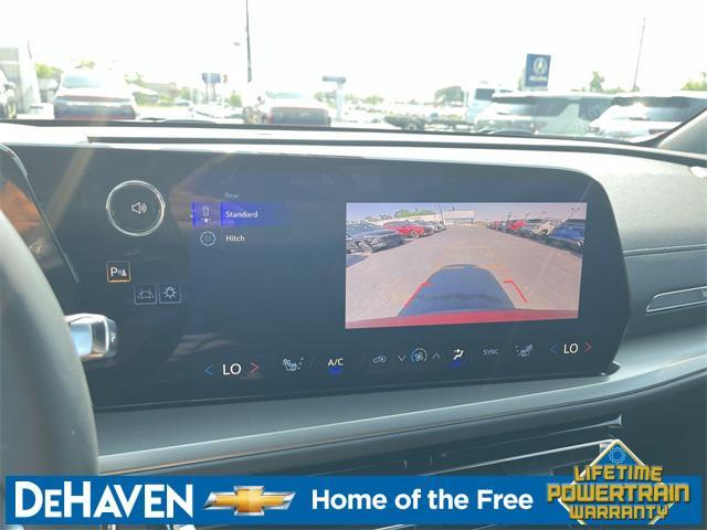 new 2025 Chevrolet Traverse car, priced at $43,400
