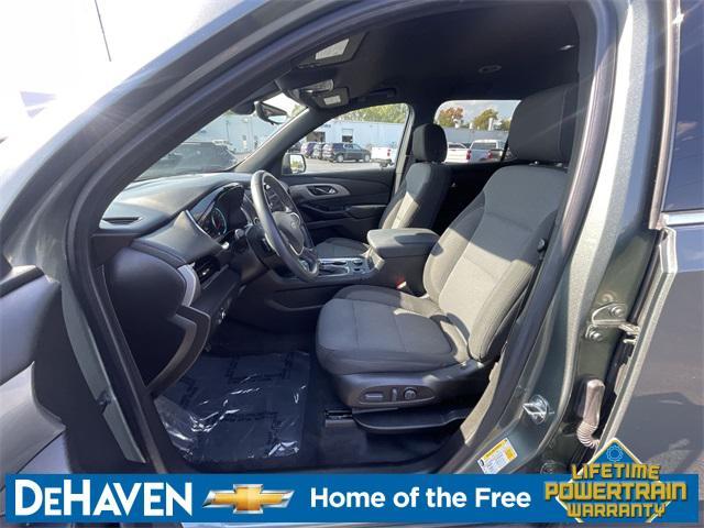 used 2023 Chevrolet Traverse car, priced at $29,397