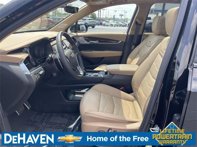 used 2025 Cadillac XT6 car, priced at $59,552