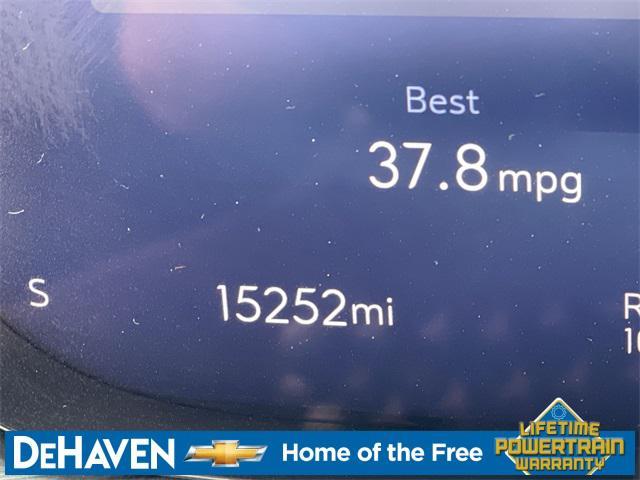 used 2025 Buick Envision car, priced at $34,067